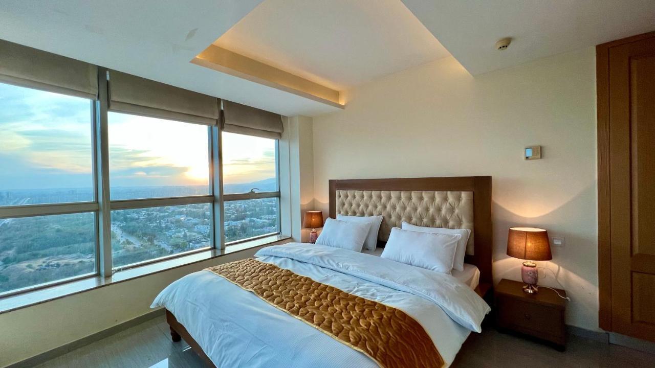 Centaurus Apartment Исламабад Экстерьер фото
