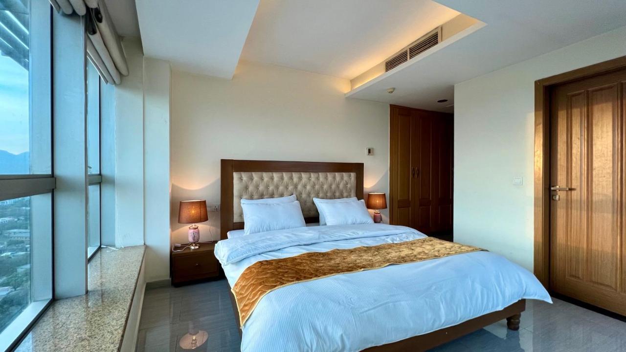Centaurus Apartment Исламабад Экстерьер фото