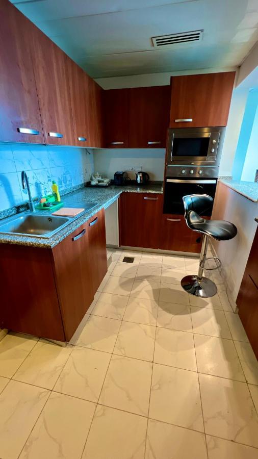 Centaurus Apartment Исламабад Экстерьер фото